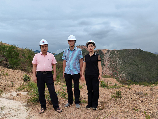 易门县迤栖冲砖瓦用页岩矿15.0万t/a露天采矿工程安全设施验收评价报告
